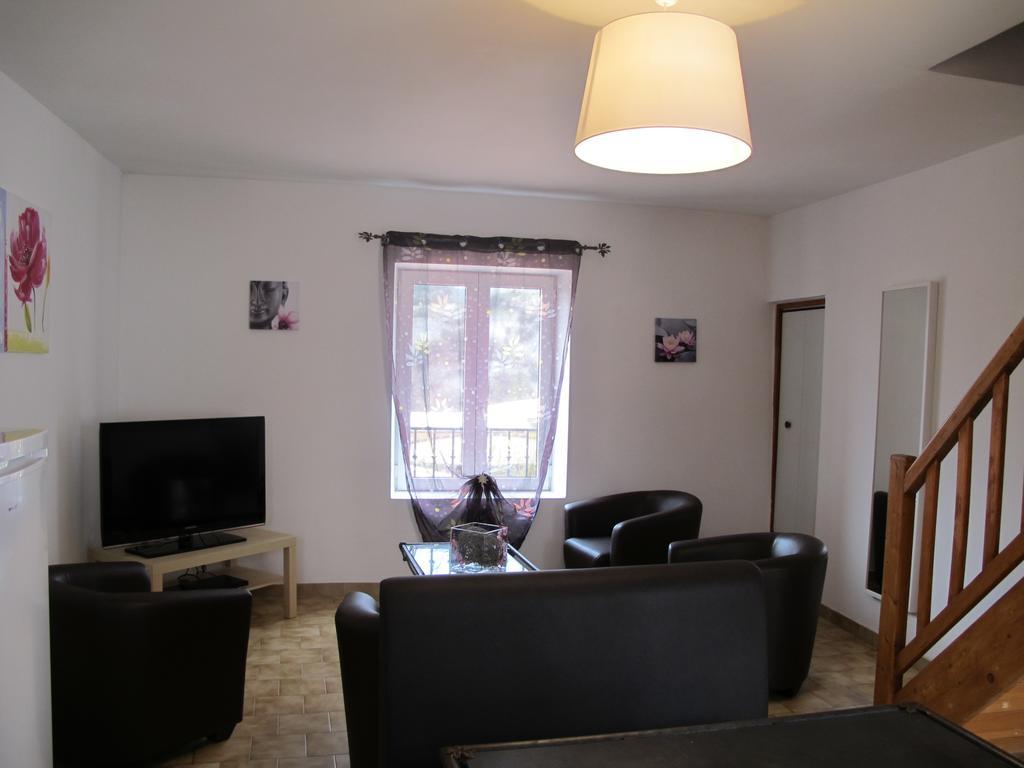 Ferienwohnung Cairenou Location Saint-Martin-dʼArdèche Zimmer foto